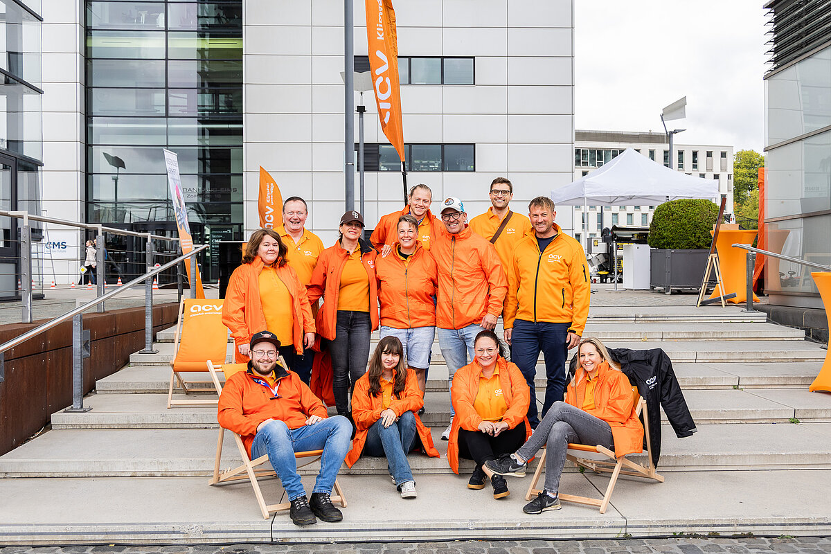 gruppenbild des acv teams am weltkindertagsfest 2025 in köln