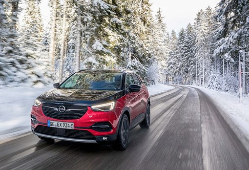 ACV Neuwagentest: der X Hybrid4