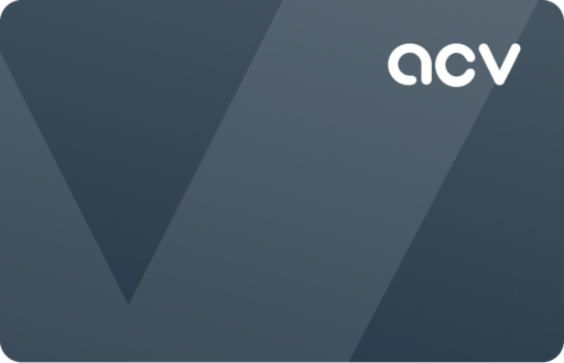 Eine dunkelgraue Karte mit einem großen, dezenten "V" im Hintergrund und den weißen Kleinbuchstaben "acv" in der oberen rechten Ecke.