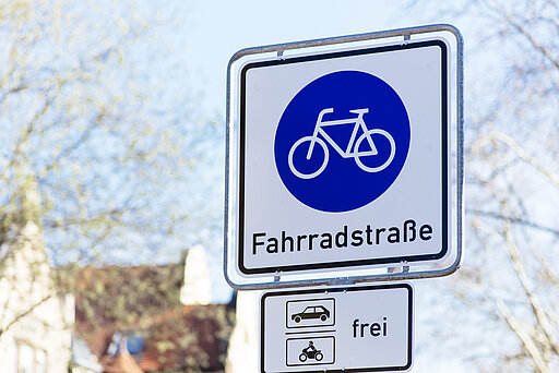 Verkehrsschild Fahrradstraße