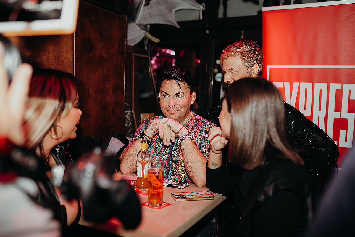 veranstaltungsfoto von den queer awards der kölner zeitung express