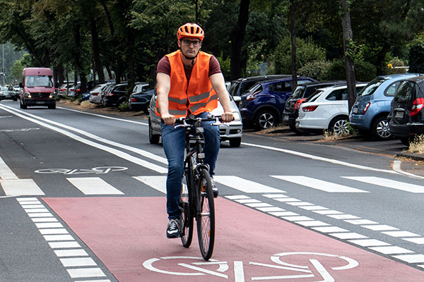 ACV Ratgeber: Sicher Fahrradfahren in der Stadt